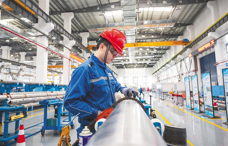 海南澄邁 以創(chuàng)新驅(qū)動(dòng)技術(shù)推廣，全面提升自主服務(wù)能力