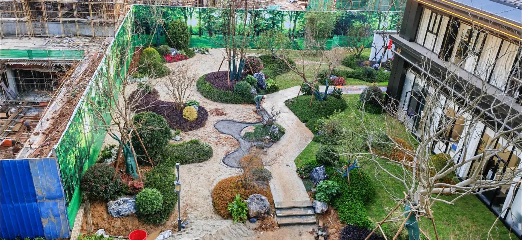 園林綠化工程的專業(yè)施工實踐與現(xiàn)場實拍