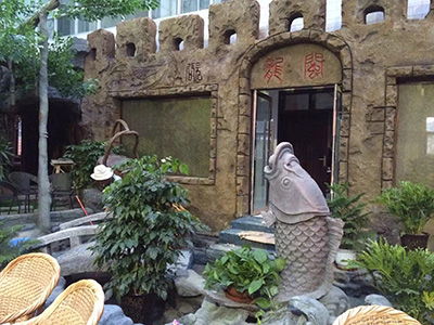 聚酯薄膜定制與園林綠化施工中的材料優選指南